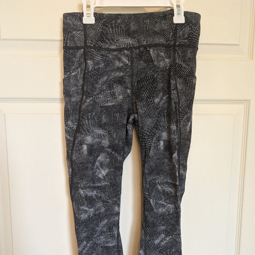Lululemon Time To Sweat Crop 23"